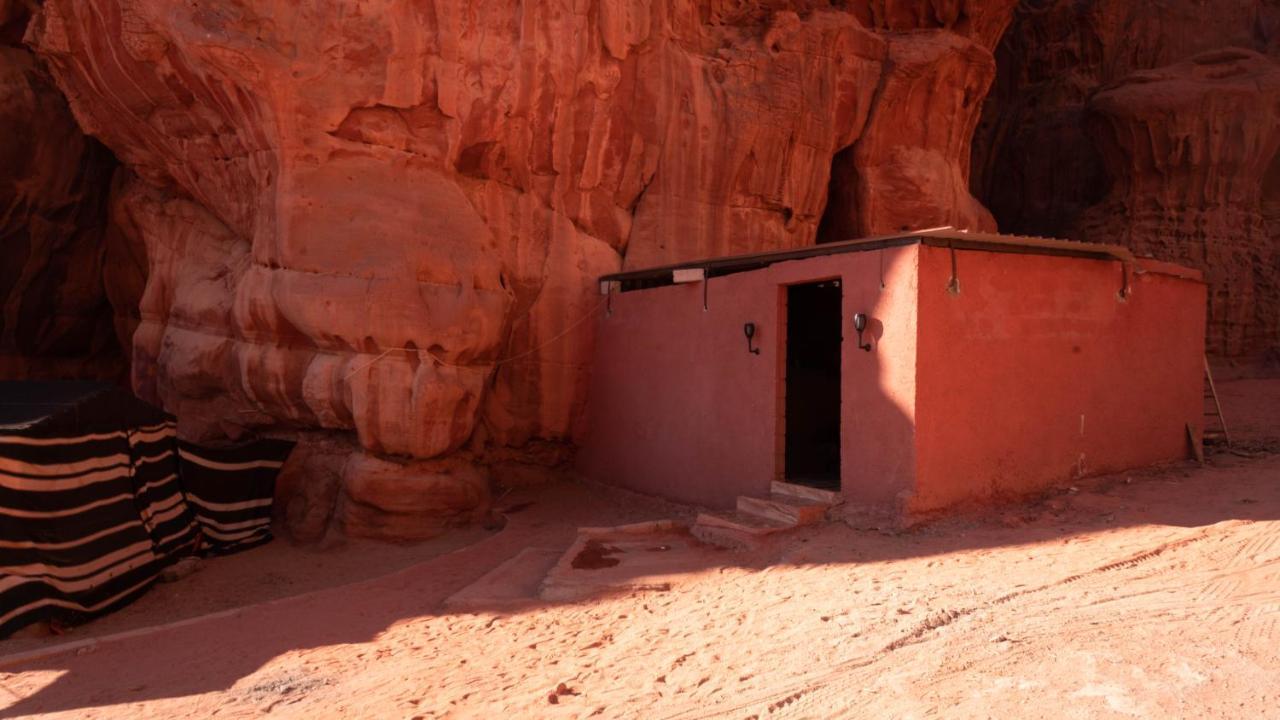 Wadi Rum Meteorite Camp 외부 사진