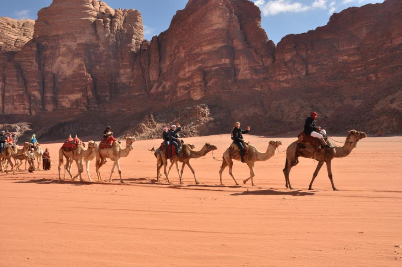 Wadi Rum Meteorite Camp 외부 사진